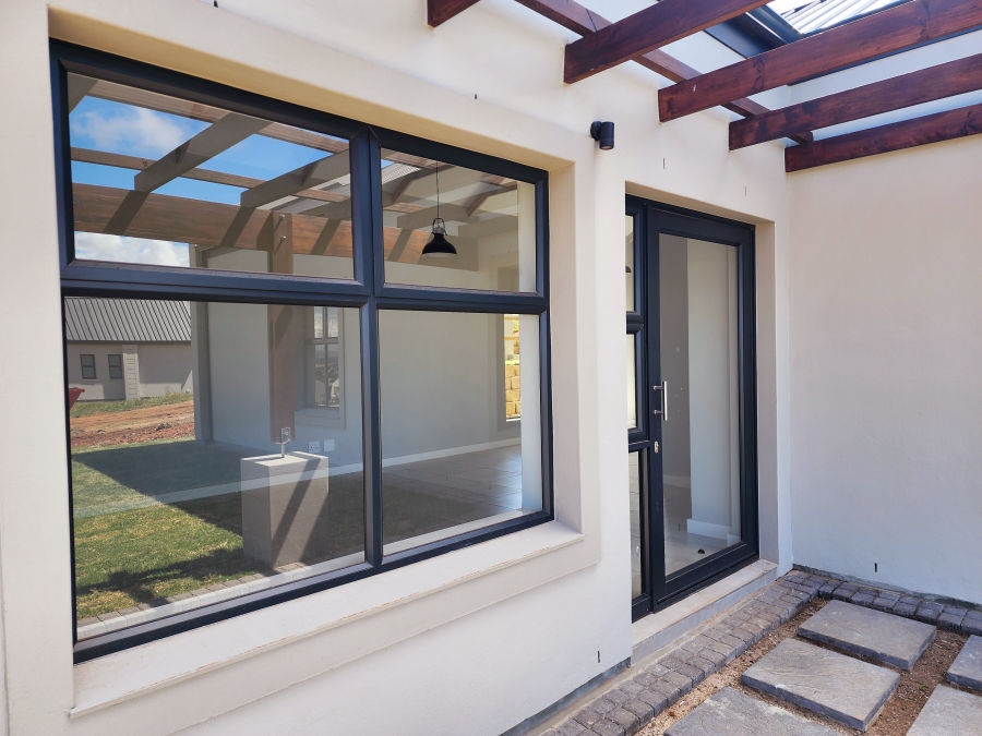 3 Bedroom Property for Sale in Hartland Lifestyle Estate Western Cape